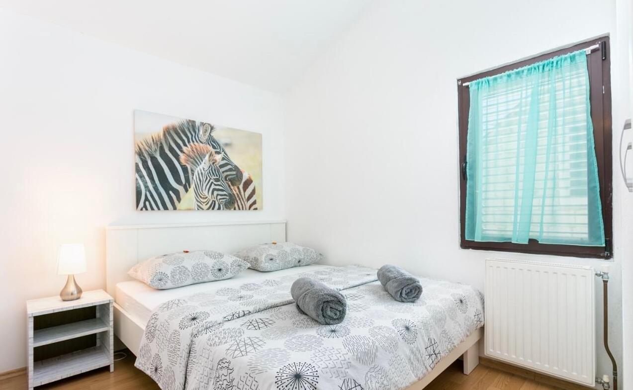 Apartman Bella Trogir Bagian luar foto