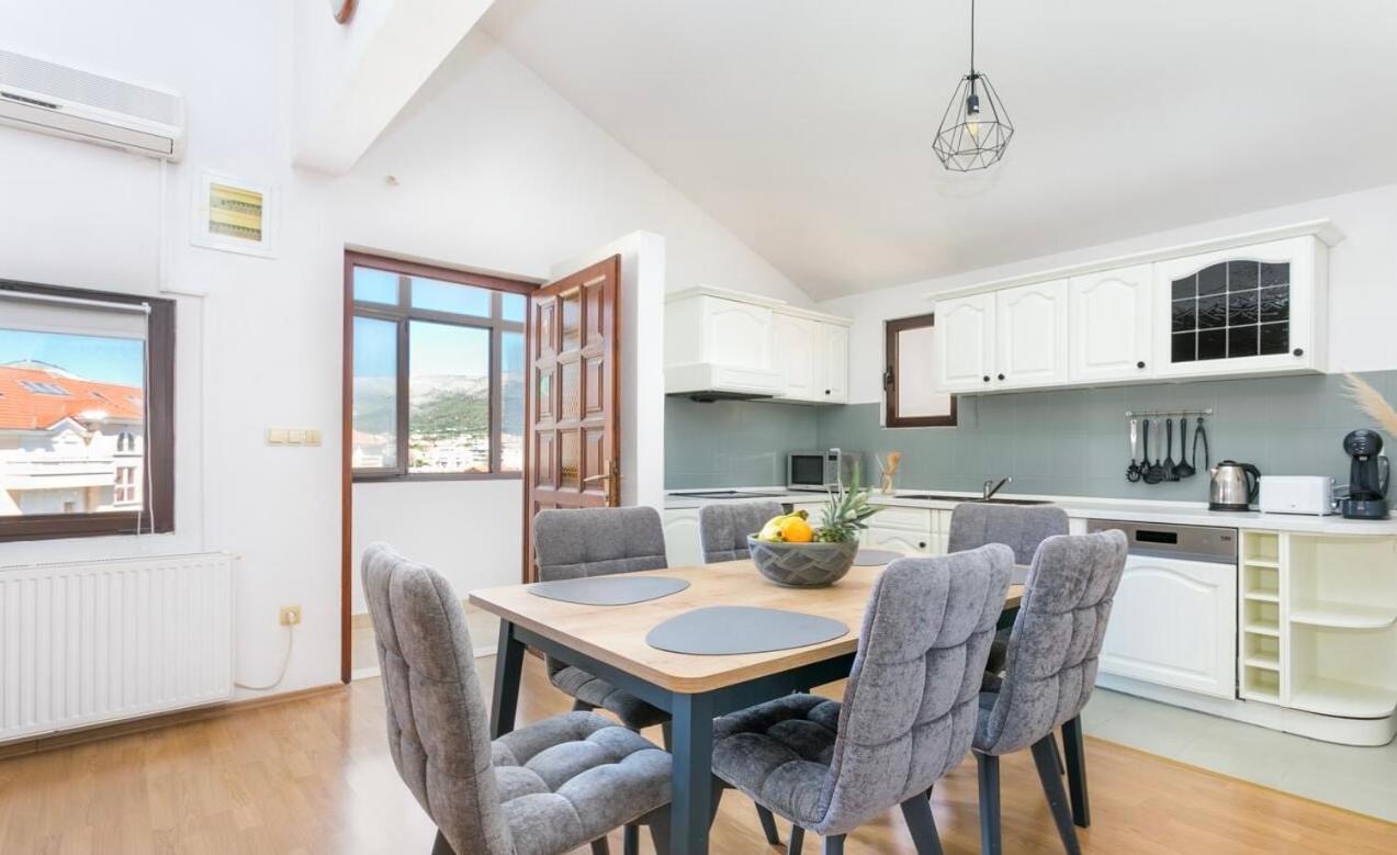 Apartman Bella Trogir Bagian luar foto
