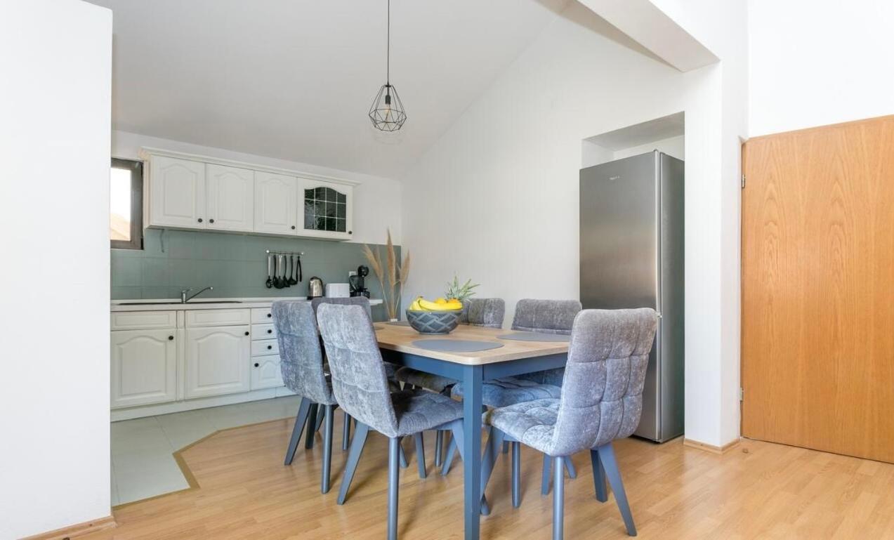 Apartman Bella Trogir Bagian luar foto