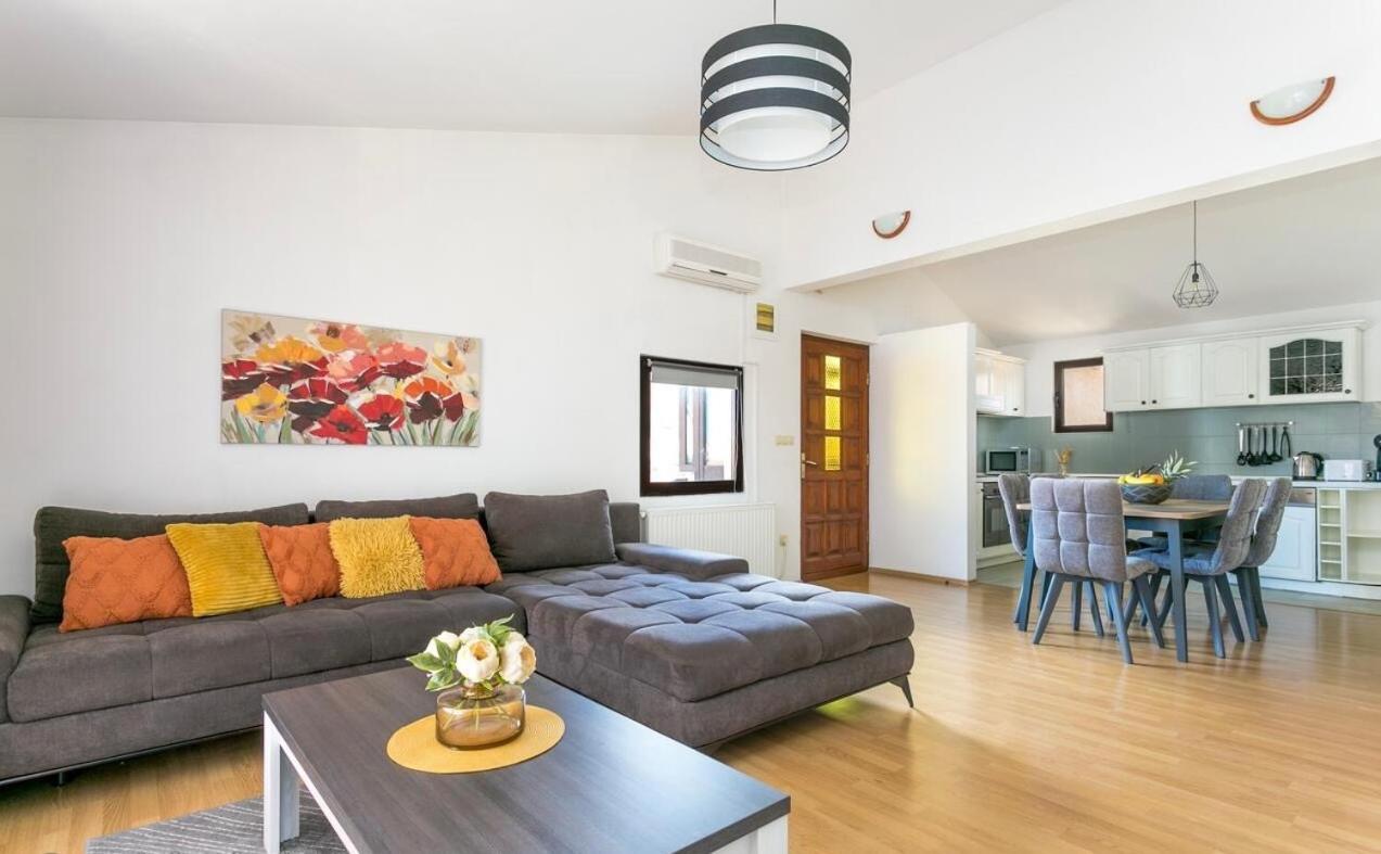 Apartman Bella Trogir Bagian luar foto